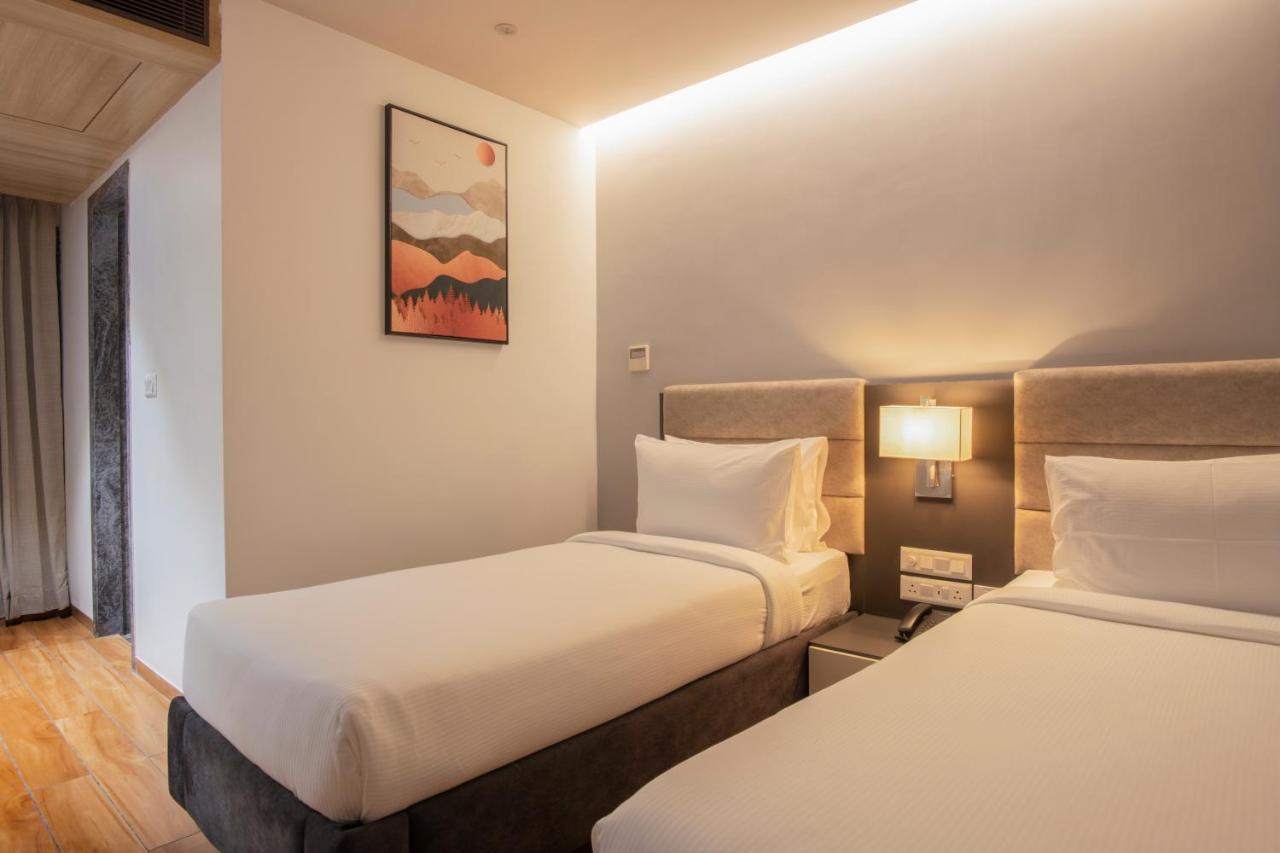 Northway Hotel Višákhapatnam Exteriér fotografie