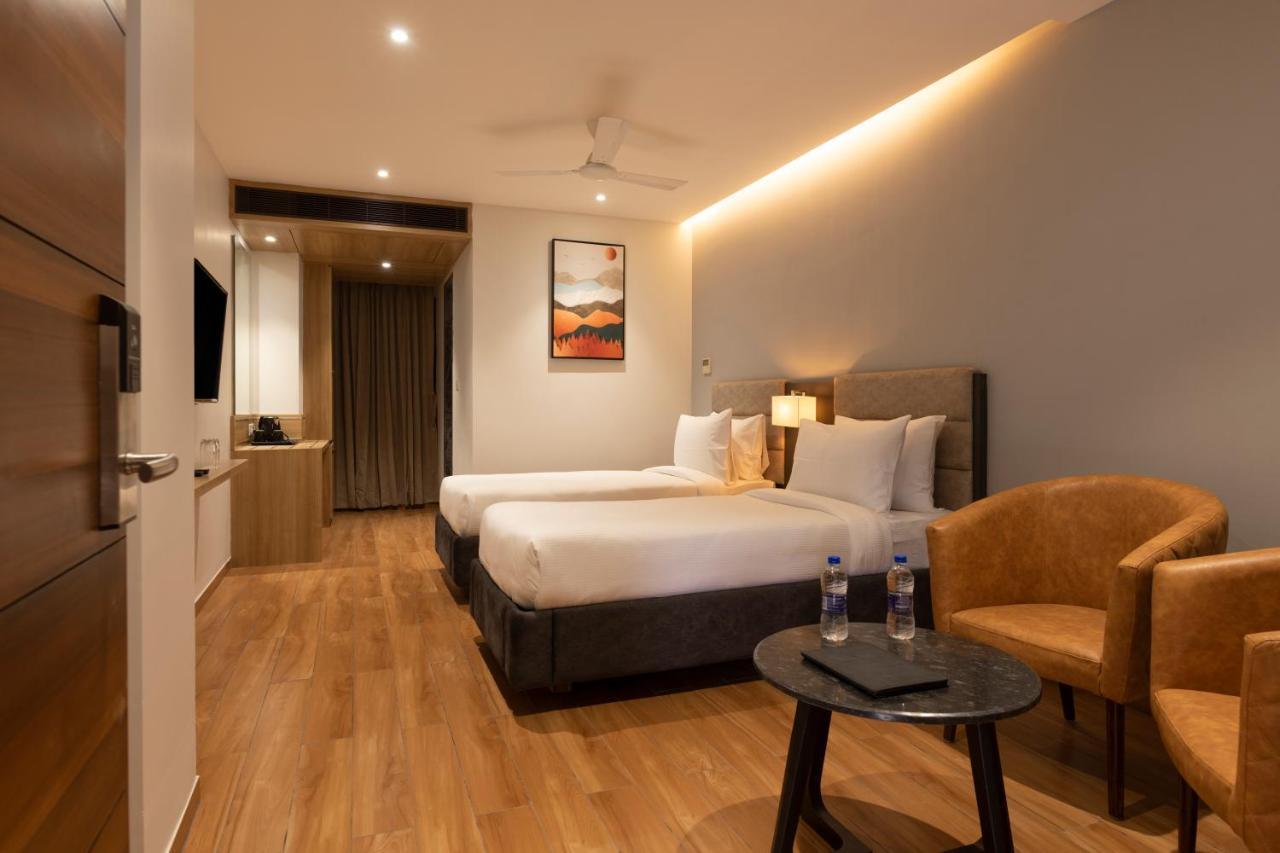 Northway Hotel Višákhapatnam Exteriér fotografie